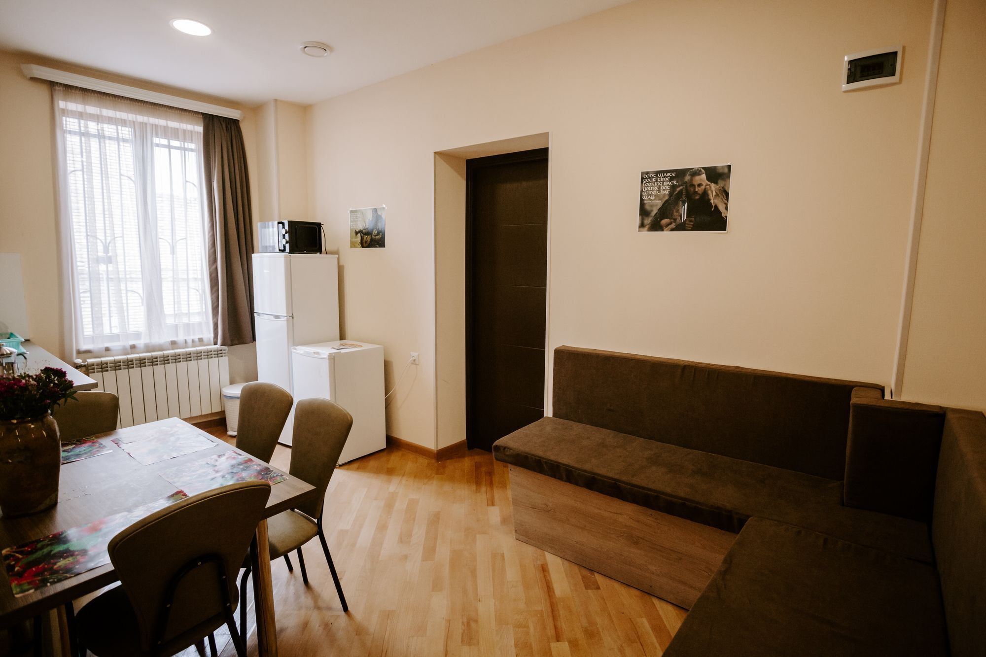 Tbilisi Viking Hostel Экстерьер фото